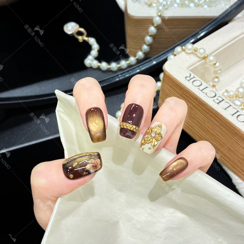 【黑金雕花】显白纯手工猫眼中短穿戴甲日常百搭款,彩妆/香水/美妆工具,穿戴甲/甲片,淘宝优惠券,粉丝福利购,淘宝优惠卷