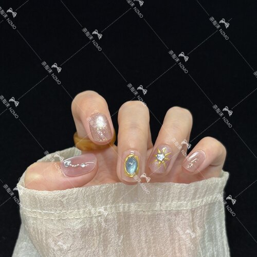 【L40】显白短款手工穿戴甲高级轻奢美甲