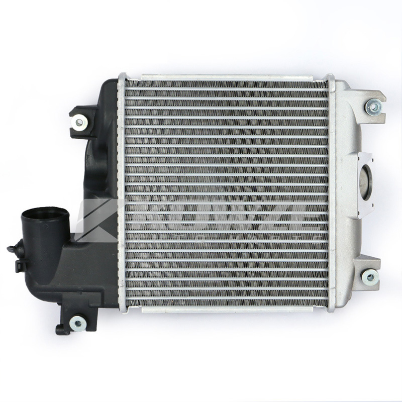 17940-0L030 17940-0L060适用丰田HILUX 1GR 1KD 2KD中冷散热器