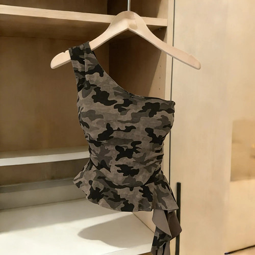夏季辣妹斜肩迷彩飘带短背心