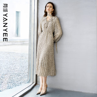 荷叶边收腰显瘦气质长裙子 新款 颜域法式 复古波点连衣裙女2026春装