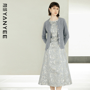 颜域100纯羊毛针织衫连衣裙搭配一整套春装女2026年新款时尚套装