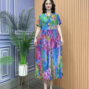 妈妈装夏季新款短袖连圆领衣裙中老年女装气质沙滩显瘦中长款裙子