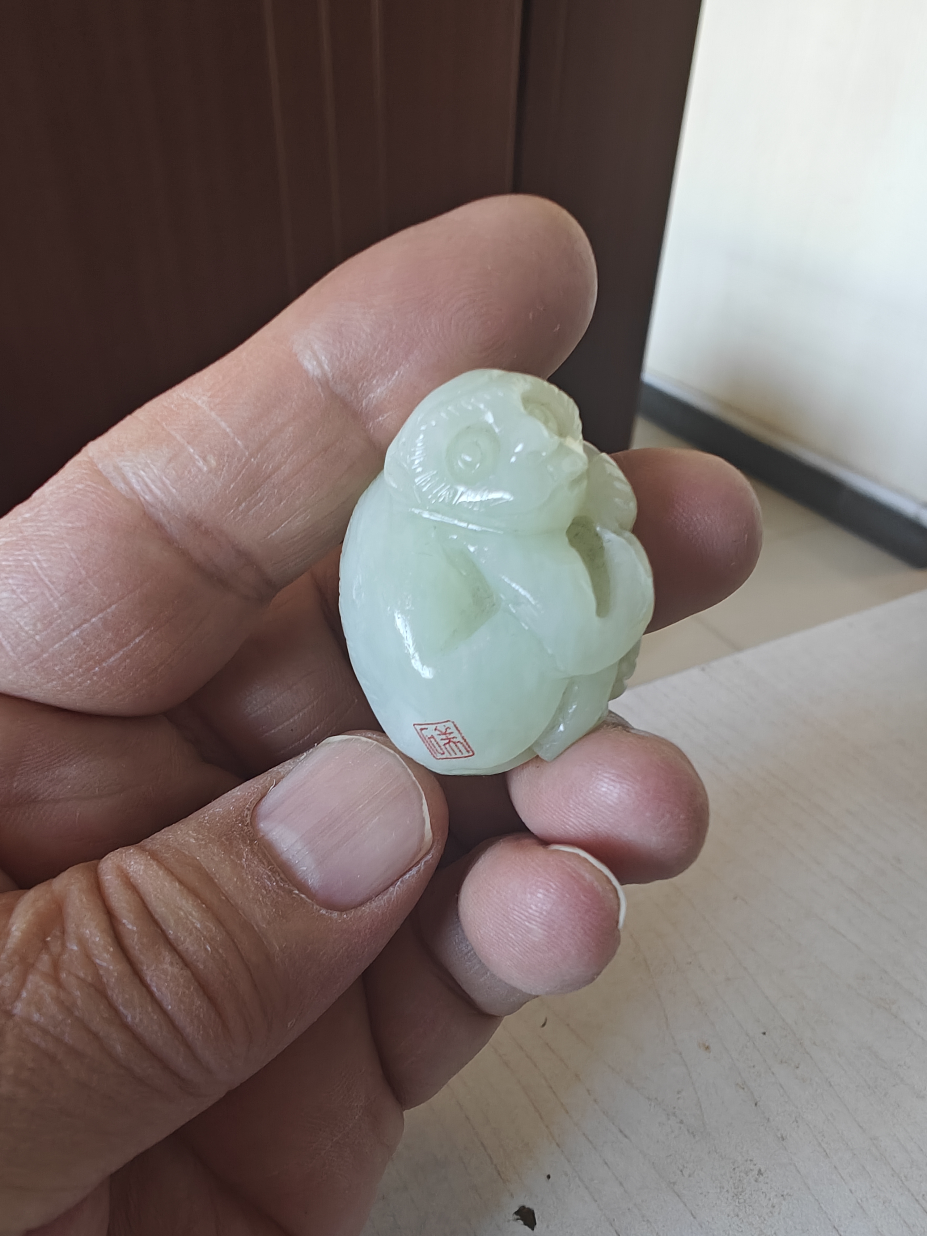 天然新疆和田玉猪手把件白玉籽料手玩件羊脂白玉精品招财猪把件好