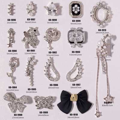 LZ宫廷风美甲黑白色满钻独角兽