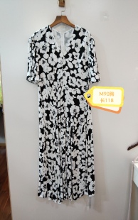 黑色印花休闲简约连衣裙 90胸 咨询库存下单