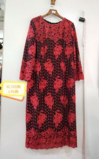 红色印花收腰连衣裙女装精品 咨询库存拍 只有L96胸