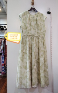 绿色印花背心连衣裙女装精品 咨询库存拍 只有M L