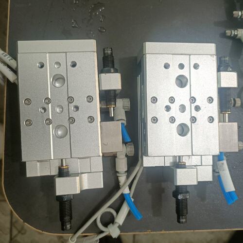 议价AIRTAC滑台气缸HLQ12*20SBHLQ12X20SBHLQ12×20SBHLQ12-20SB
