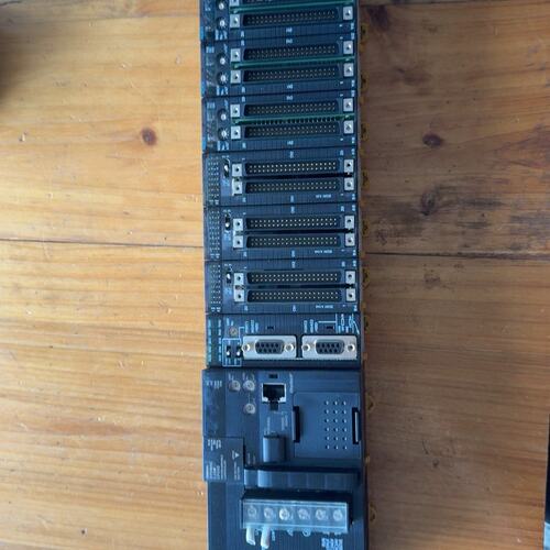 议价PLCCJ1W-PA205RCJ2M-CPU11CJ2M-CPU12CJ2M-CPU13