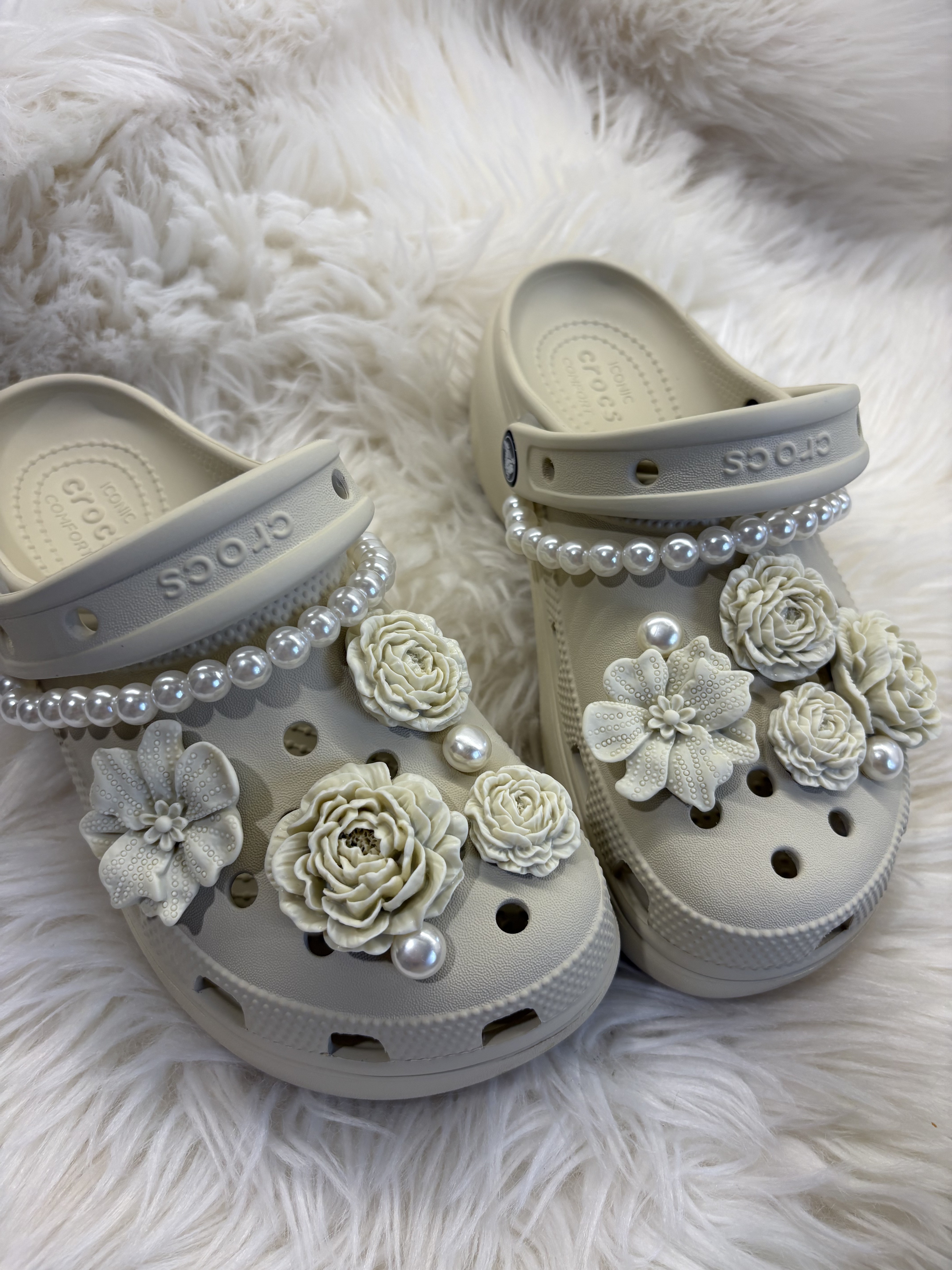 适配Crocs卡洛驰骨白黑色洞洞鞋骨泡芙花束鞋扣鞋花女diy可拆卸图片
