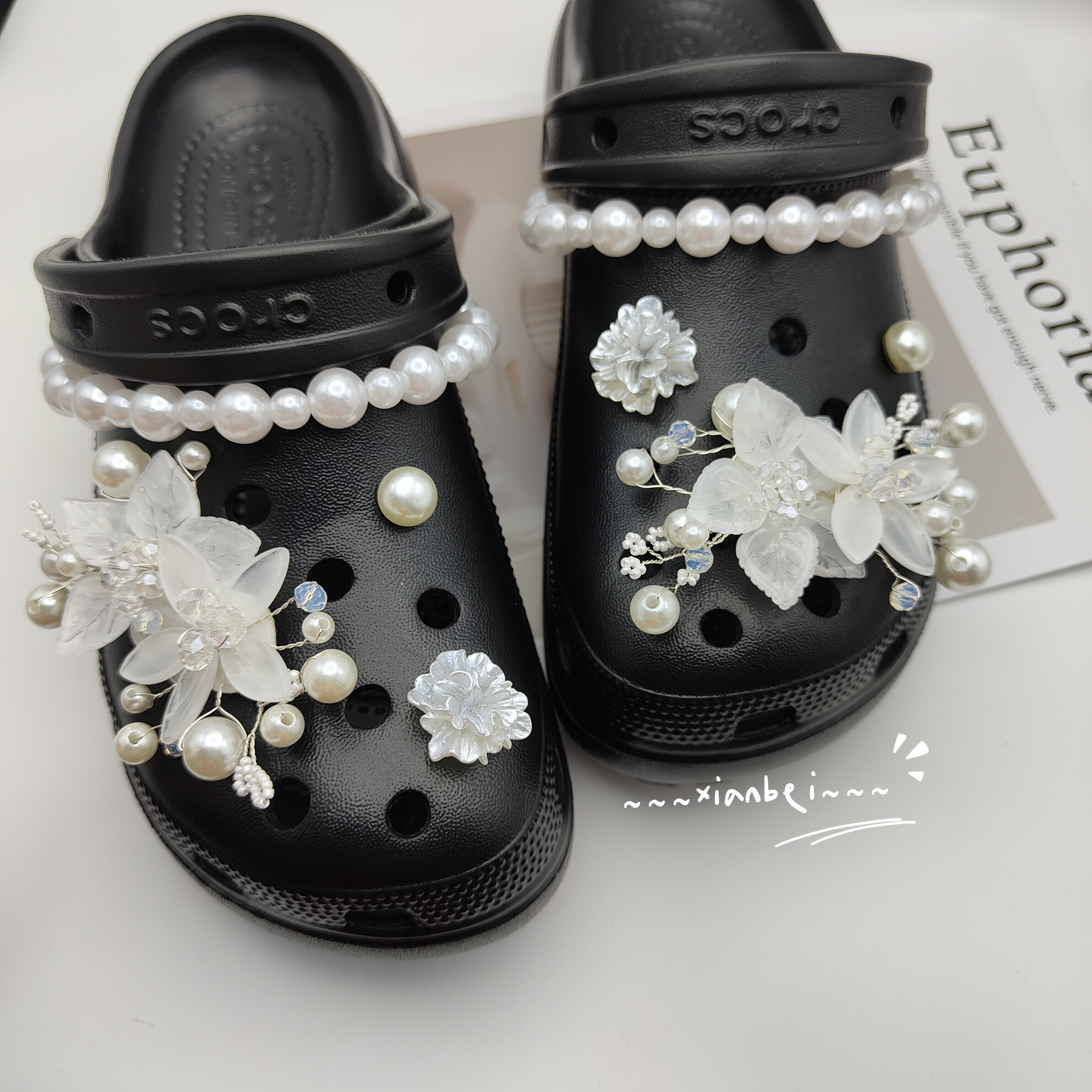 花枝轻颤~高级花朵珍珠重工鞋花适配卡骆驰crocs黑色洞洞鞋鞋花