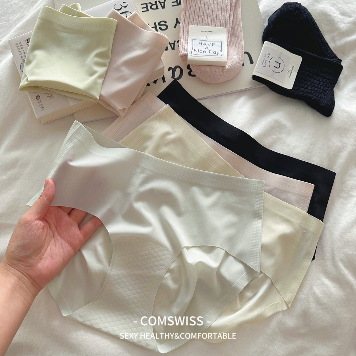 丝柔速干加长裆蜜桃臀超薄半透7A抑菌无痕冰丝内裤无痕凉爽三角裤