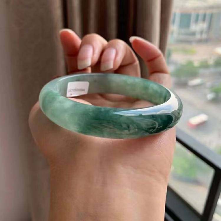 缅甸翡翠手镯冰糯种5A级油青翡翠处理玉手镯送女朋友送妈妈玉镯子