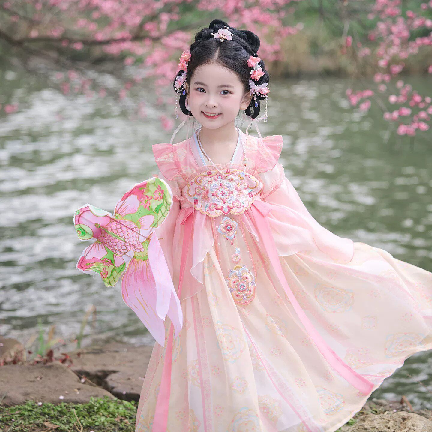 新款女童汉服公主裙渐变刺绣夏季薄款古风超仙连衣裙中国风唐装