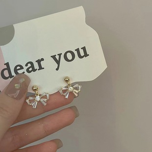 法式 蝴蝶结锆石耳钉女轻奢小众设计感金属气质通勤镂空耳环耳饰