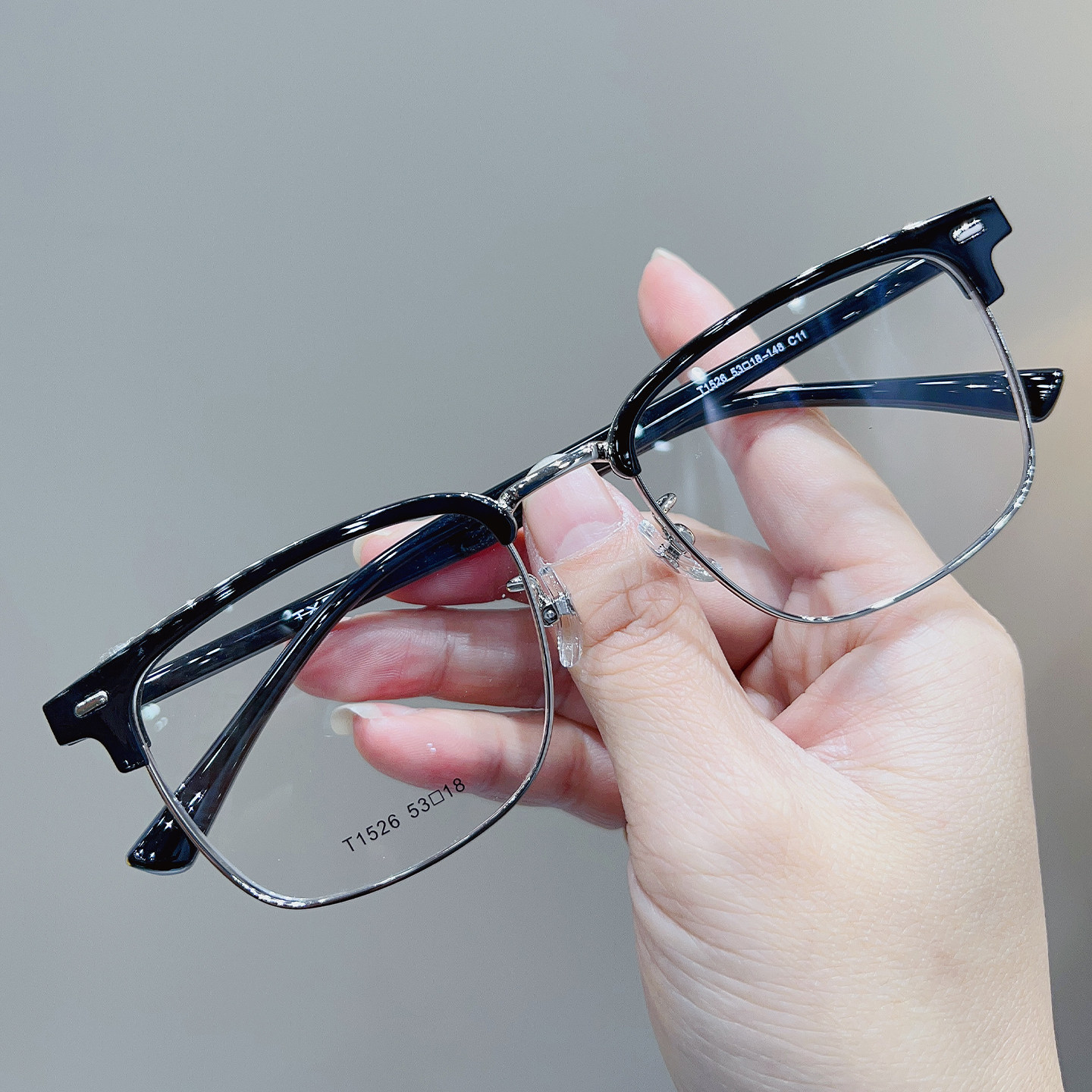 复古时尚商务钛架防蓝光近视