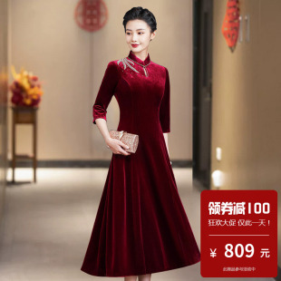 金丝绒旗袍式连衣裙年轻款大码订婚新中式轻奢高级感绝美订婚深色