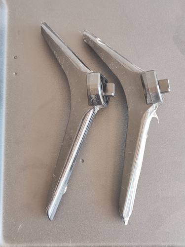 原装32V1F-R 32E2F电视底座支架拆机