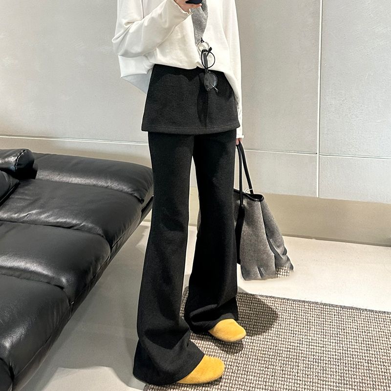 秋冬加绒韩国东大门假两件屁帘微喇叭裤女2026梨形身材显瘦休闲裤