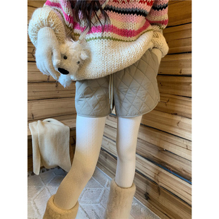 女冬季 靴子裤 2025新款 女休闲裤 子 宽松百搭菱格棉短裤 可爱夹棉短裤