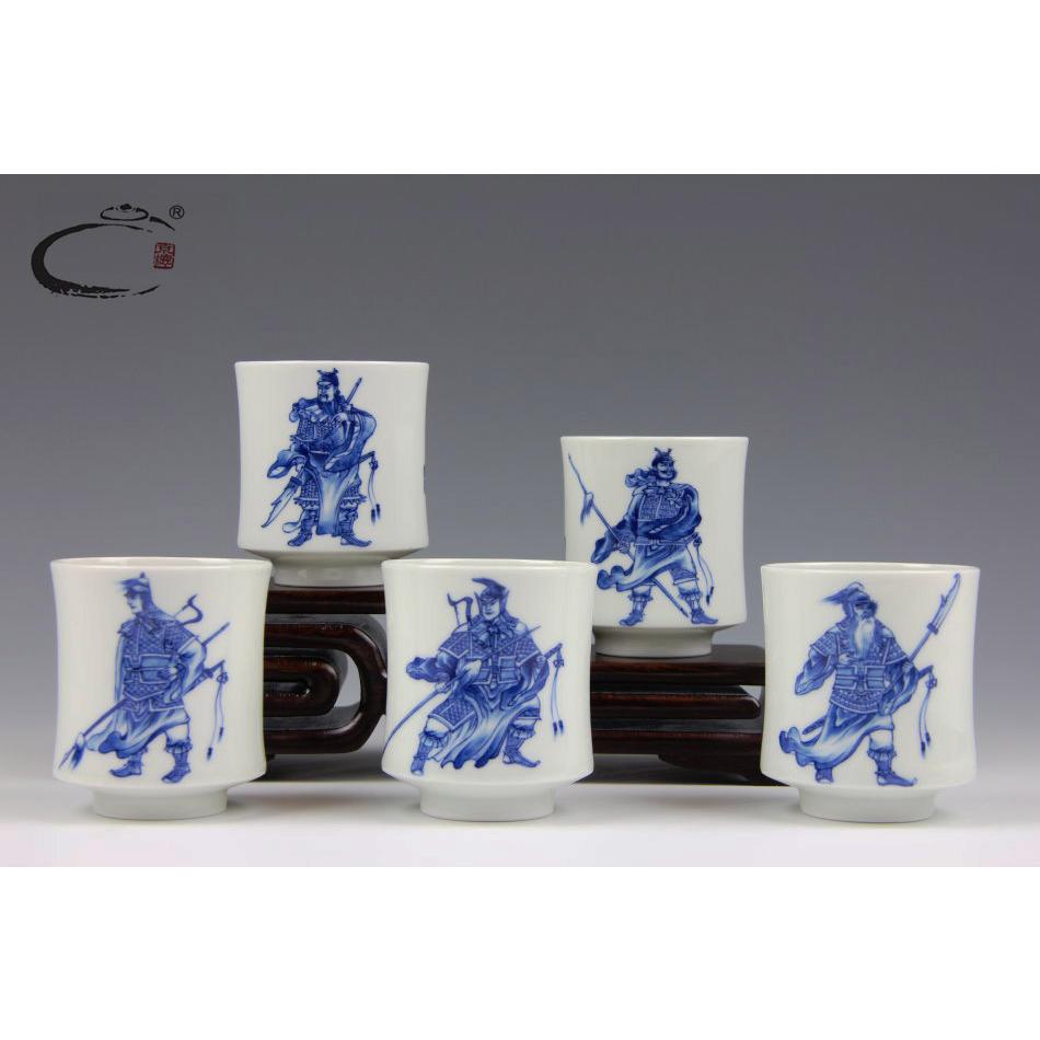 京德青花品茗杯春风祥玉