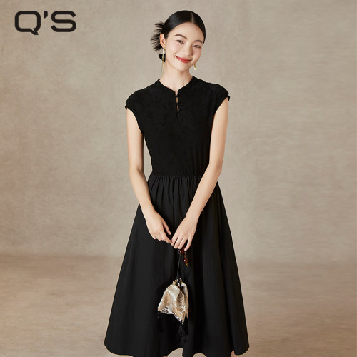 QS秸熙针织拼接连衣裙