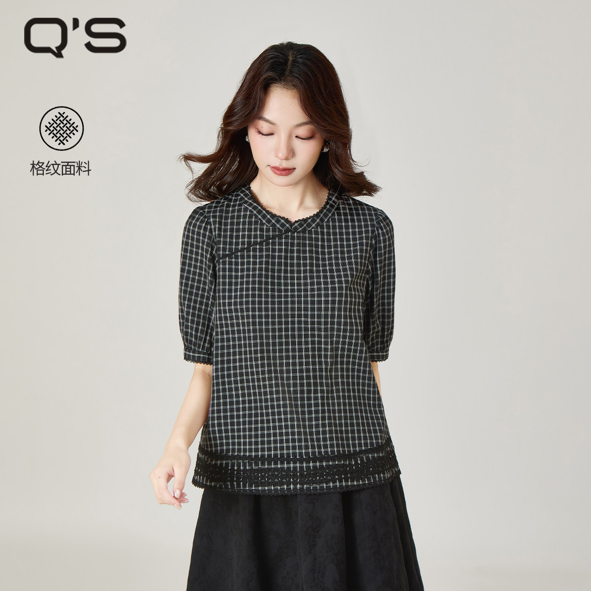QS秸熙2026夏季新款复古间色格纹套头衬衫蕾丝花边灯笼袖宽松上衣