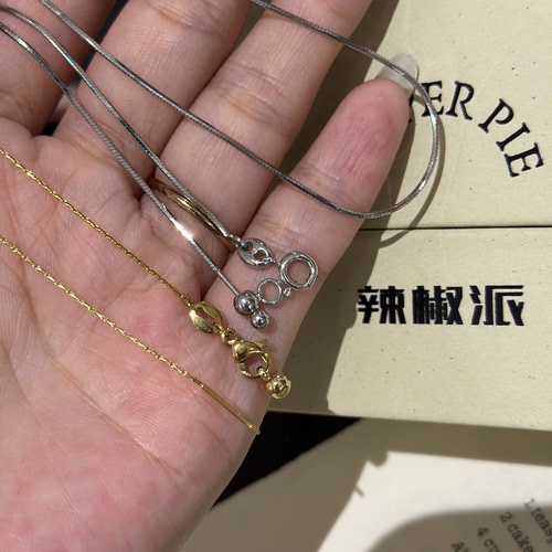 辣椒派定制50cm质感闪蛇骨万能针式项链女 猪鼻拧螺丝穿吊坠珍珠