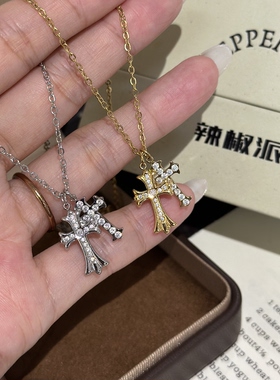 辣椒派不掉色钛钢定制开模超闪满钻克克双十字架项链女杨超越同款