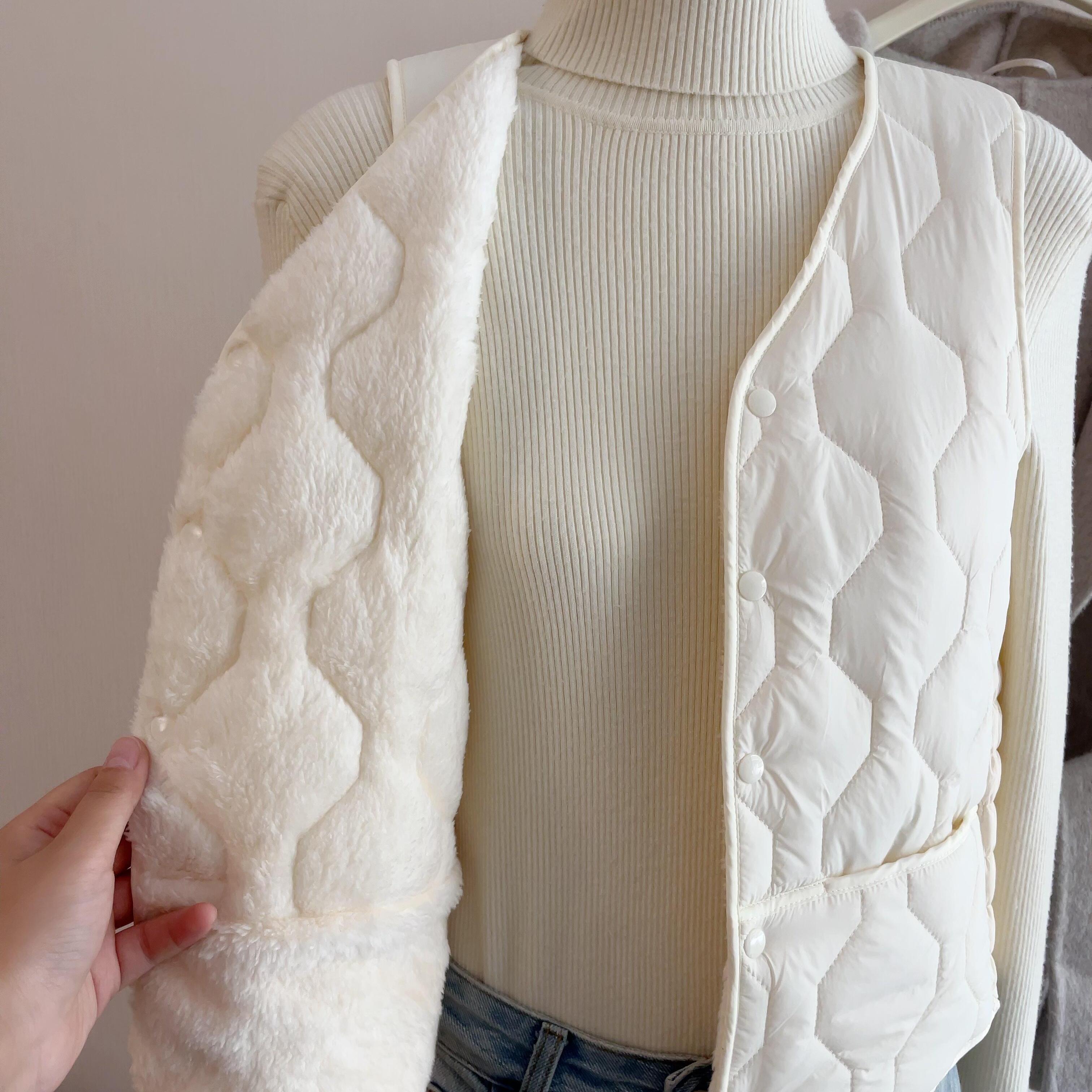 修身马甲背心叠穿内搭菱格洋气