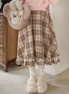 法式复古格子毛球半身裙秋冬学院风高腰显瘦小个子A字中长半裙女