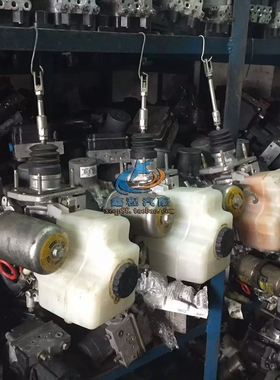 雷克萨斯LX570 LX470 LX460 GX460 GX470凌志GS300 ABS泵刹车总泵