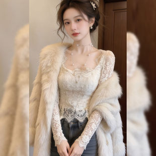方领蕾丝雪纺短款修身长袖打底衫2026春季新款高级感法式上衣女装