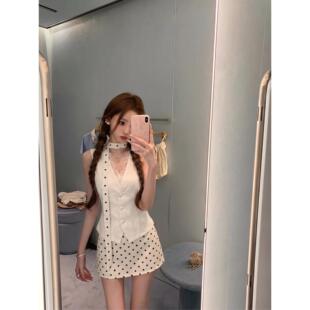 小P衣站法式千金风套装女夏季蕾丝边无袖背心马甲波点短裙两件套