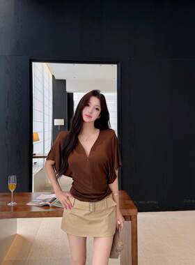 纯欲风套装咖色气质收腰短袖蝙蝠袖T恤女夏季半身裙包臀裙两件套