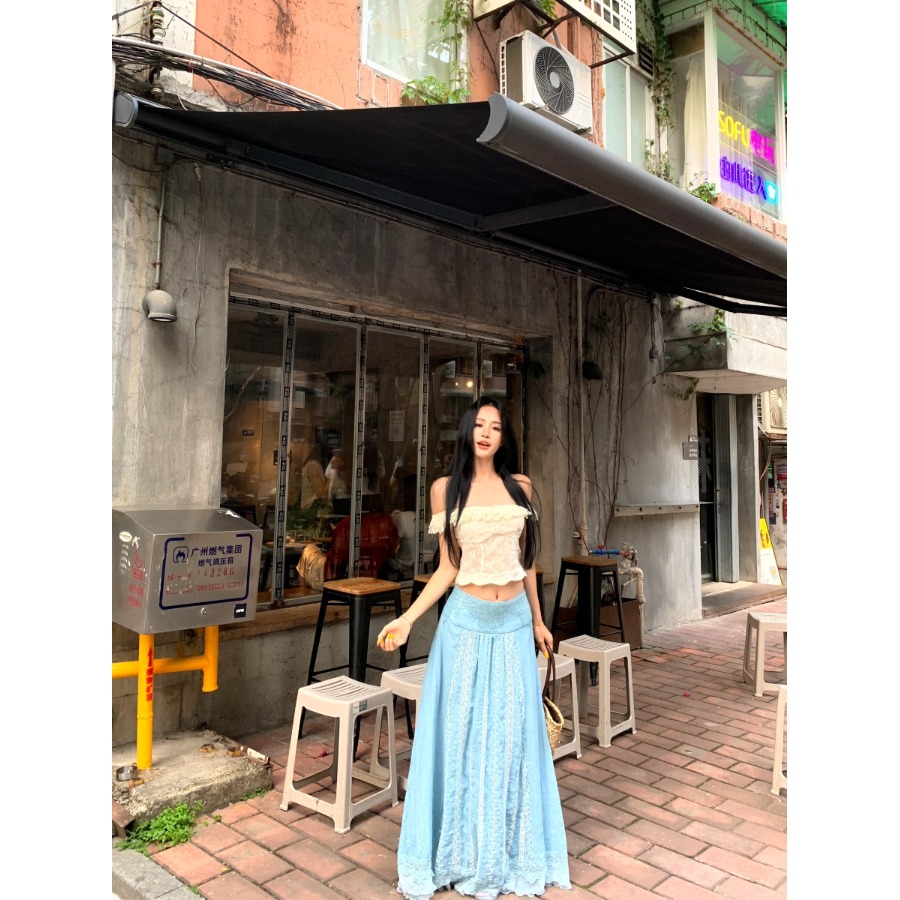 法式温柔套装一字肩蕾丝花边T恤女夏季高腰重工a字半身裙两件套
