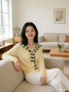 显瘦上衣设计感穿搭 女长袖 2026时尚 百搭学院风条纹披肩针织衫