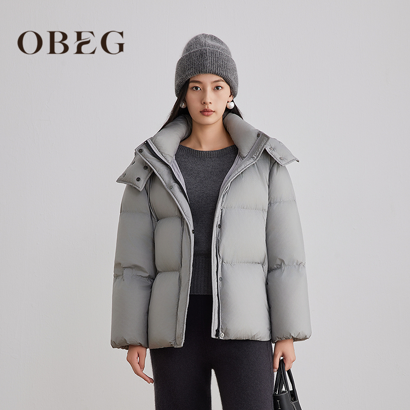 H型廓形包容身形 简约利落 日常通勤皆宜