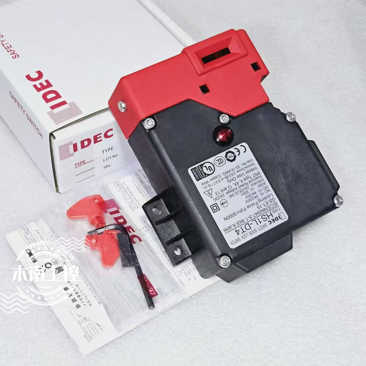 DIEC和泉原装安全门锁开关HS1L-DT4HS1L-DT44MSR-G/DT44KMSR-R