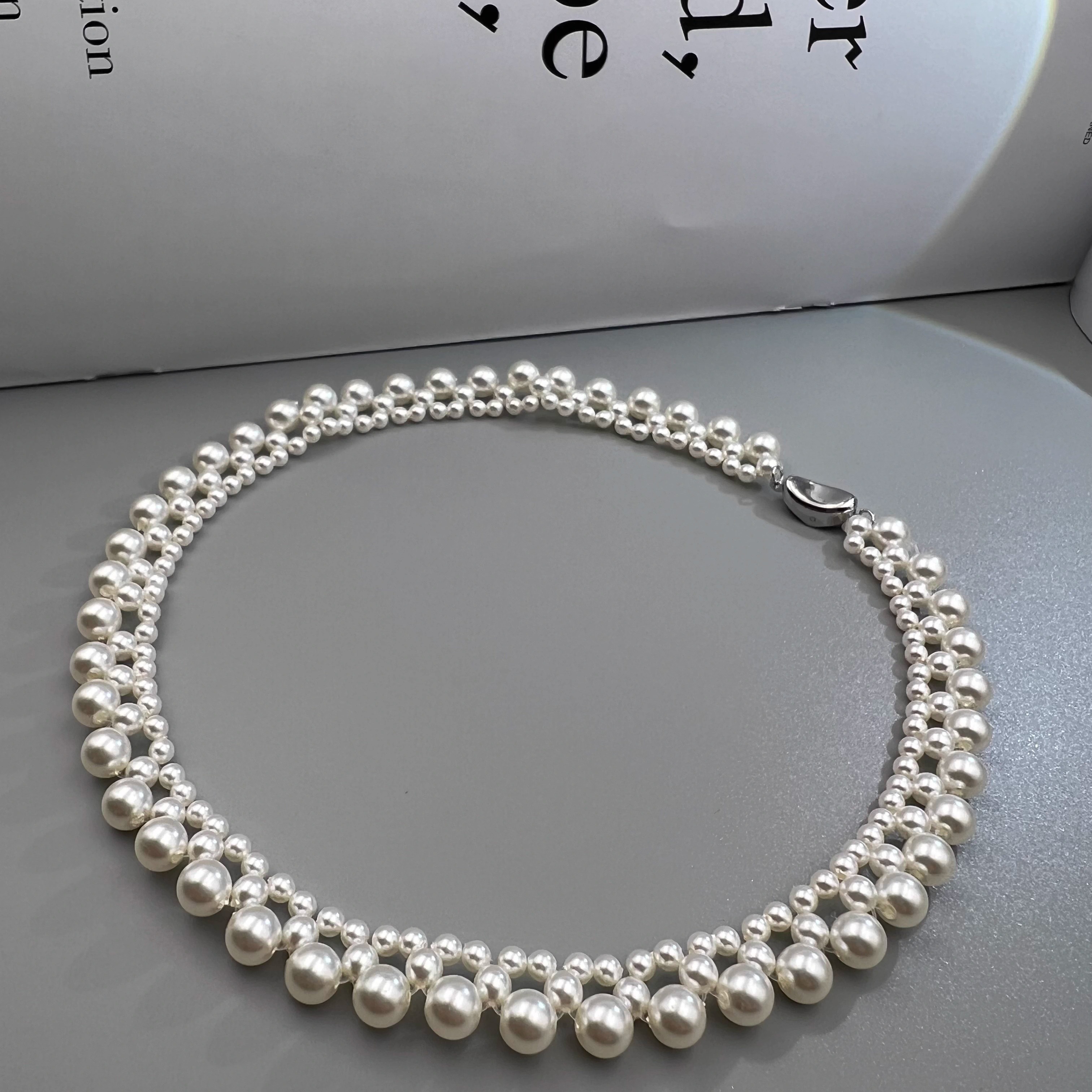 施加珍珠锁骨链时尚项链