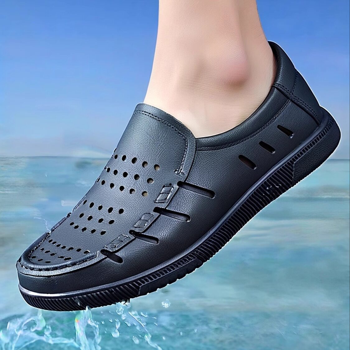 防水透气皮鞋男款越南乳胶洞洞鞋