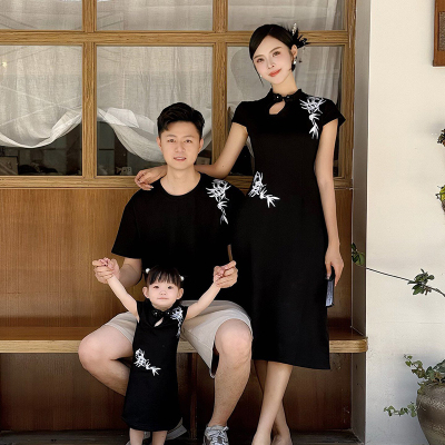 新中式亲子装一家三口四