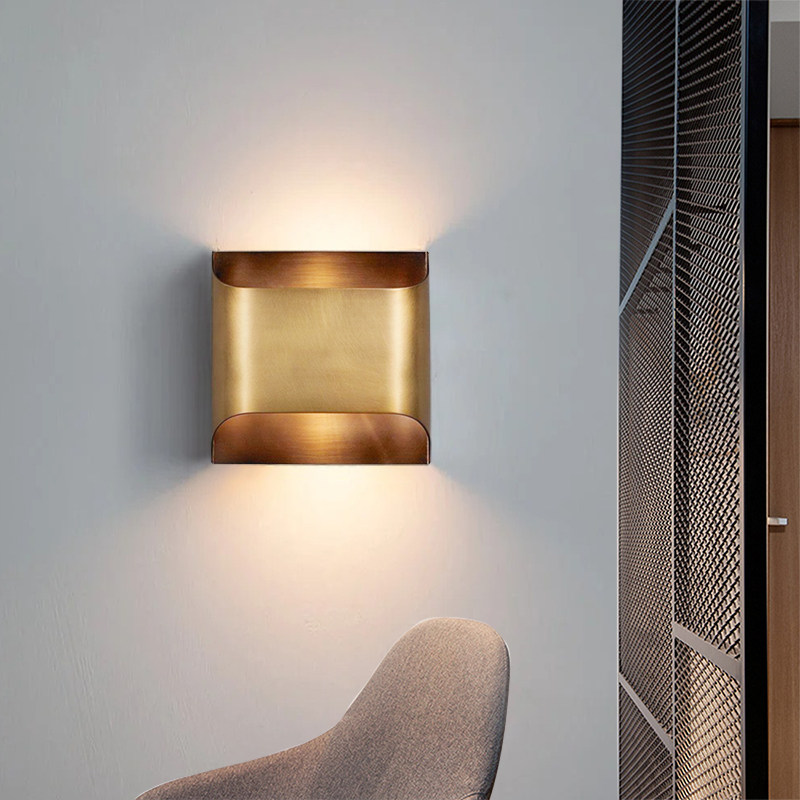 全铜上下发光壁灯客厅玄关楼梯走廊卧室床头高档复古轻奢镜前壁灯