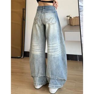 美式高街复古弯刀牛仔裤女秋季新款设计感刺绣高腰宽松阔腿直筒裤