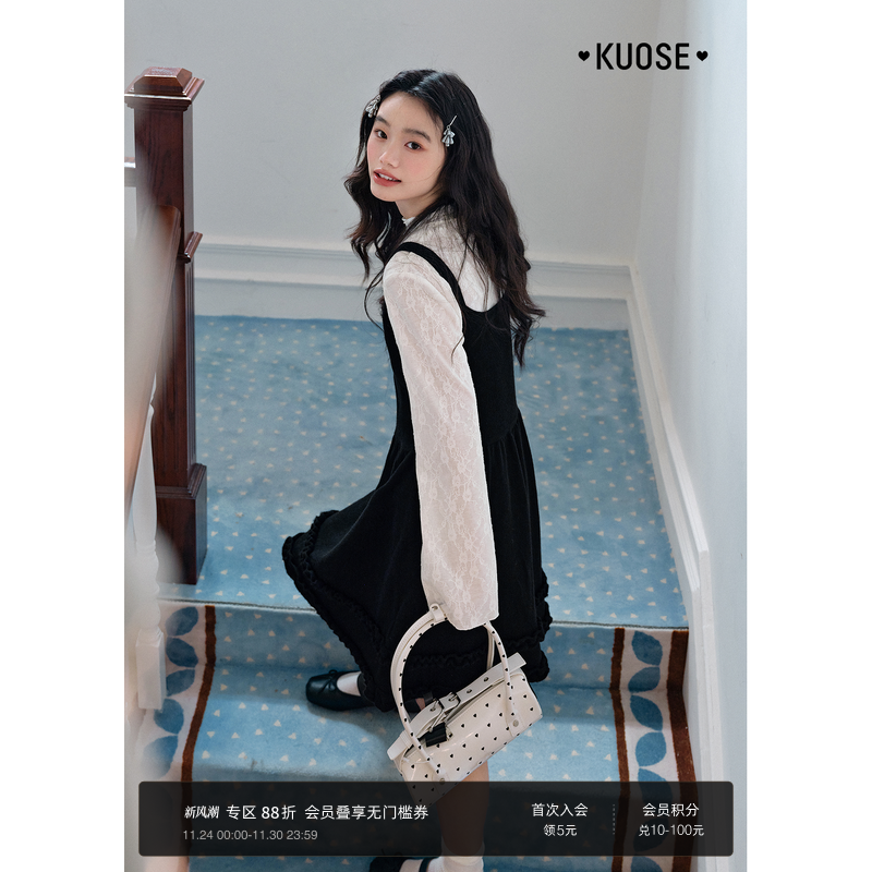 阔色扭结连衣裙内搭上衣两件套装吊带裙新25秋冬季女t恤短裙子黑