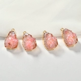 Прозрачная имитация кристаллическая руда цвет сломанная смоля с кулон