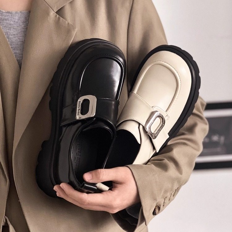 喵唔的天空金属扣通勤乐福鞋女气质厚底粗跟单鞋百搭休闲小皮鞋,女鞋,乐福鞋（豆豆鞋）,淘宝优惠券,粉丝福利购,淘宝优惠卷