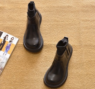 平跟短靴单靴平底马丁靴圆头骑士靴骑士靴女靴子潮 外贸秋季 包邮