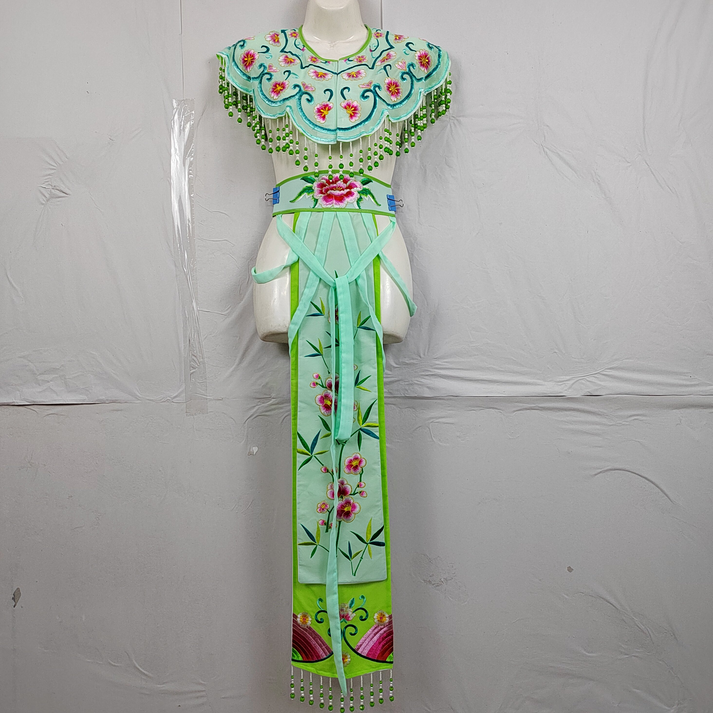 越剧戏曲越剧云肩花旦服装戏剧黄梅戏小旦腰带佩丫鬟演出服配饰